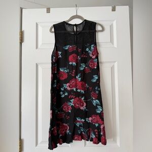 Splendid Black Dress with Red Floral Pattern